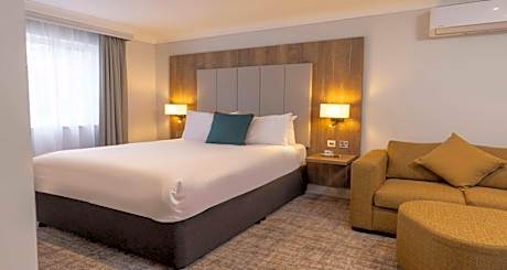 Premium Queen Room with sofa bed