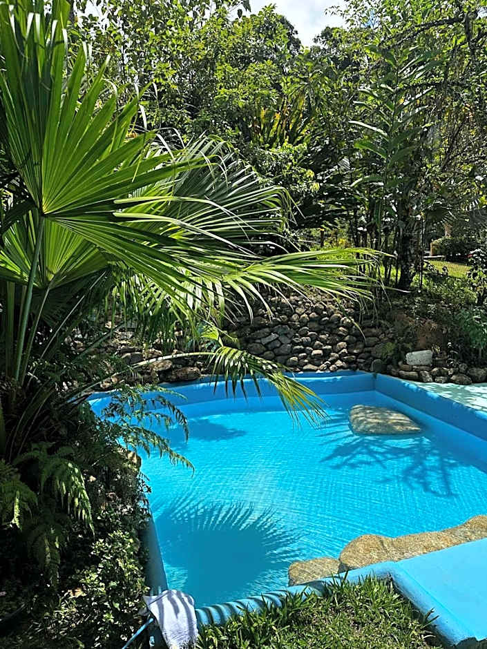 Refúgio da Montanha - Cascata - Lumiar