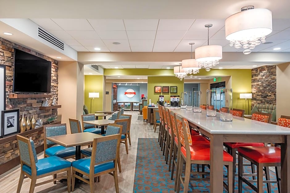 Hampton Inn Baltimore Bayview Campus