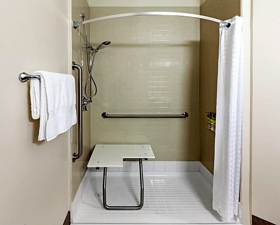 Candlewood Suites Midland By IHG