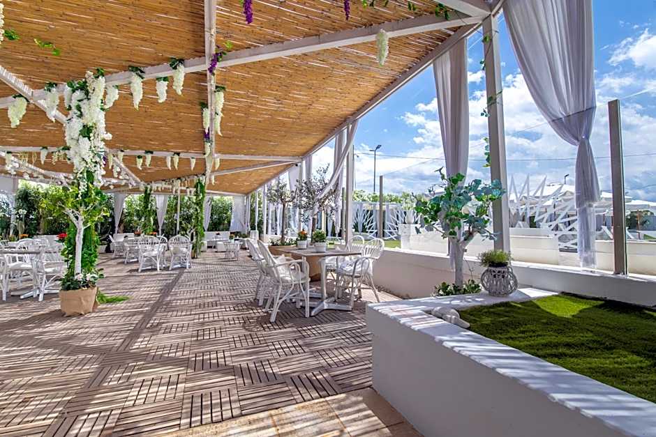 Bianco Riccio Suite Hotel