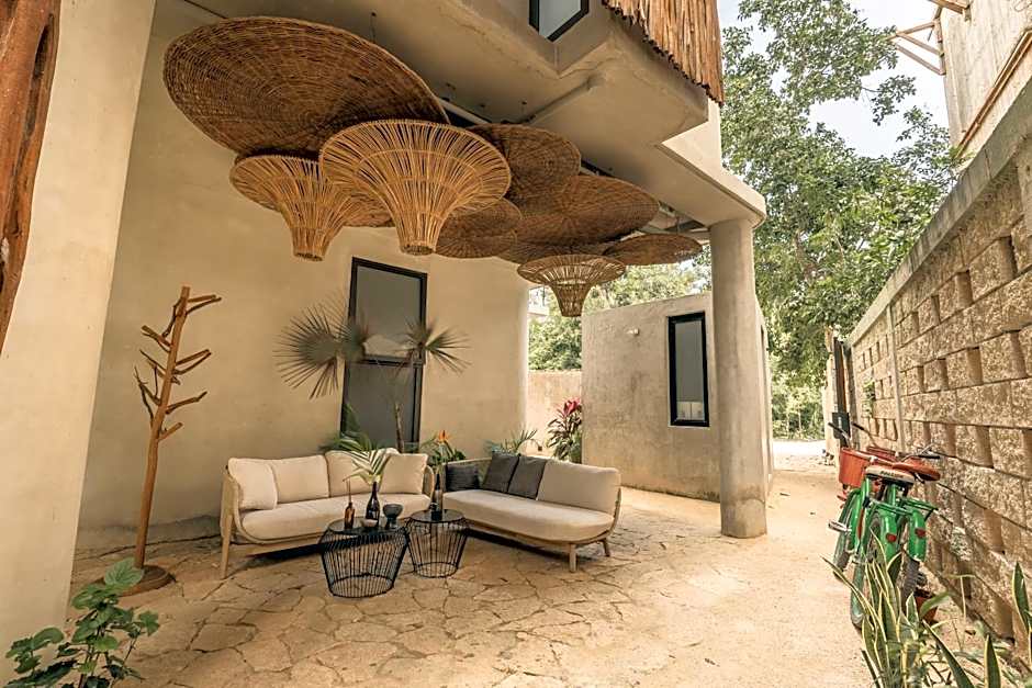 NAJ TULUM