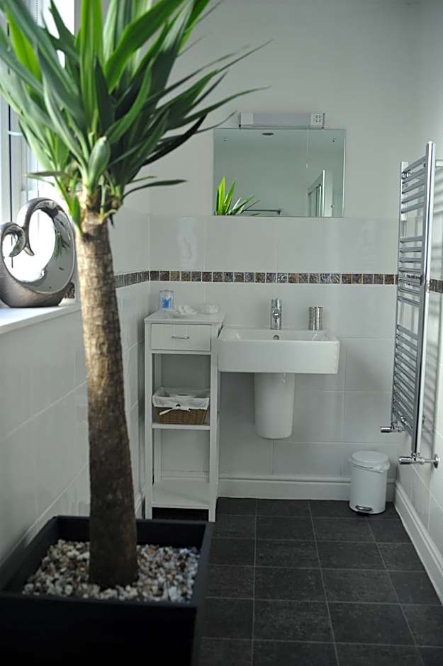 St John's Lodge Guest House incl off-site leisure club
