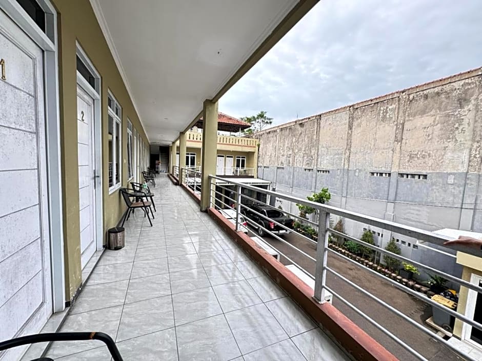 FAKHIRA RESIDENCE HOTEL