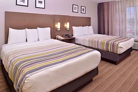 2 Queen Beds, Nonsmoking, Accessible