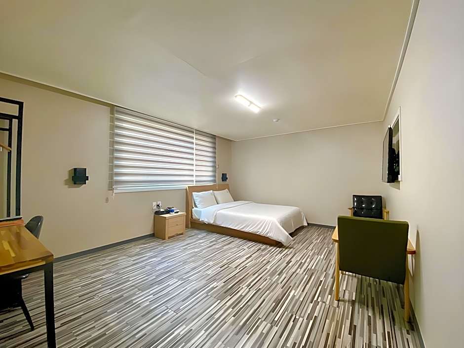 Stay Hotel
