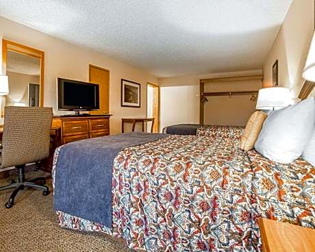 Double Room with Two Double Beds - Non-Smoking