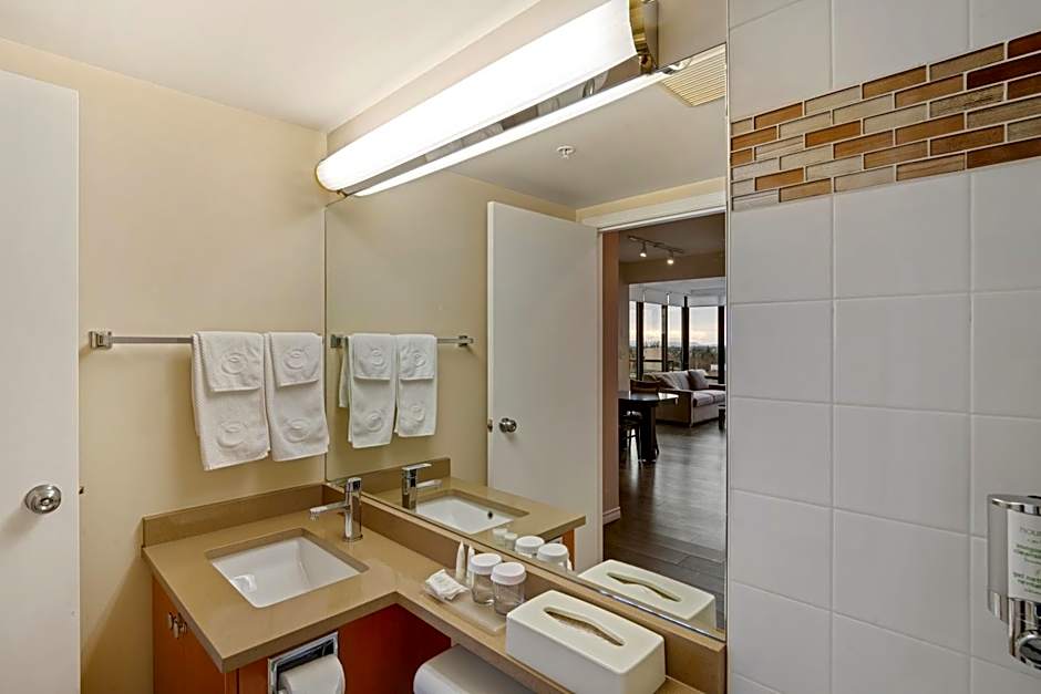 Executive Hotel Vancouver Airport