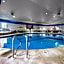 Comfort Suites Johnson Creek Conference Center