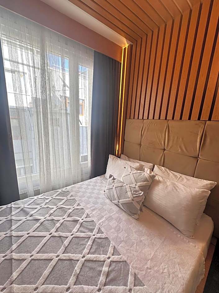 Taksim Cetinkaya Suite