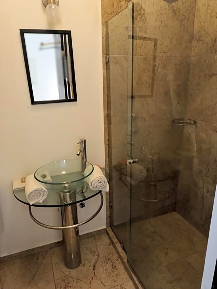 Condesa 185