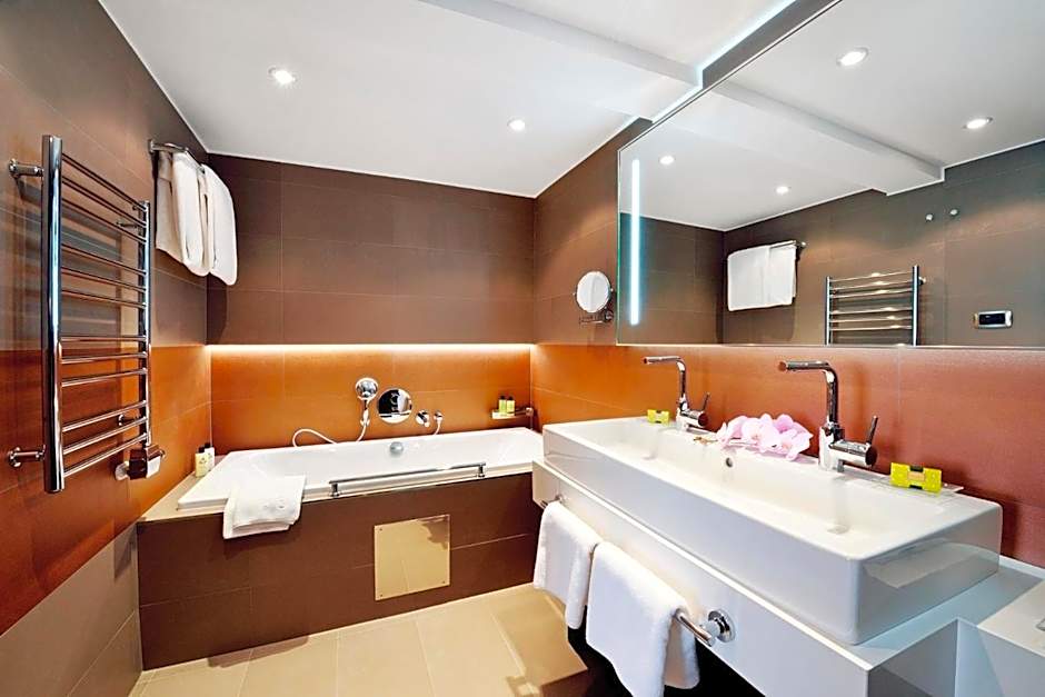 Intercontinental Budapest By IHG