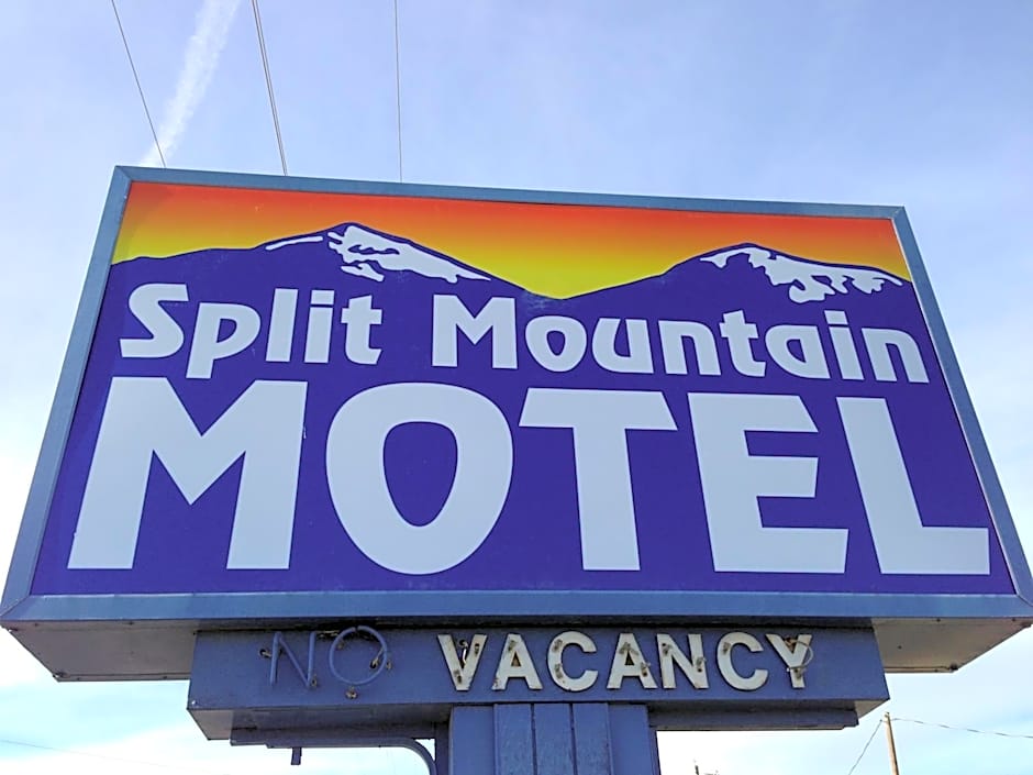 Split Mountain Motel
