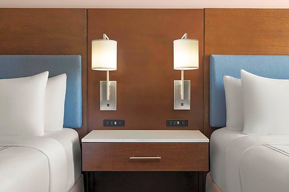 EVEN Hotel Alpharetta - Avalon Area by IHG