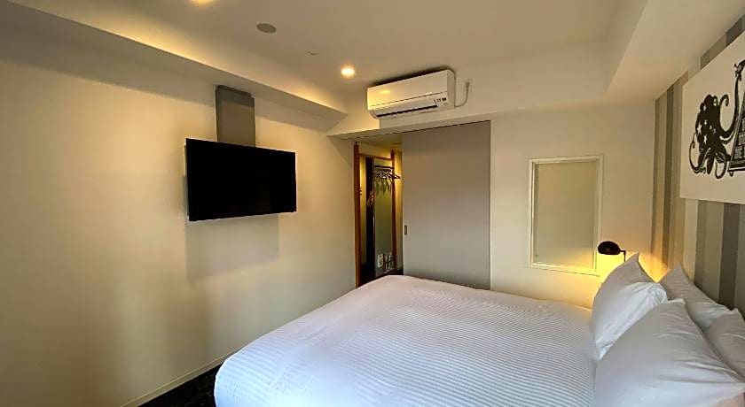 UMEDAHOLIC HOTEL