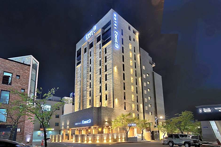 Hotel East9