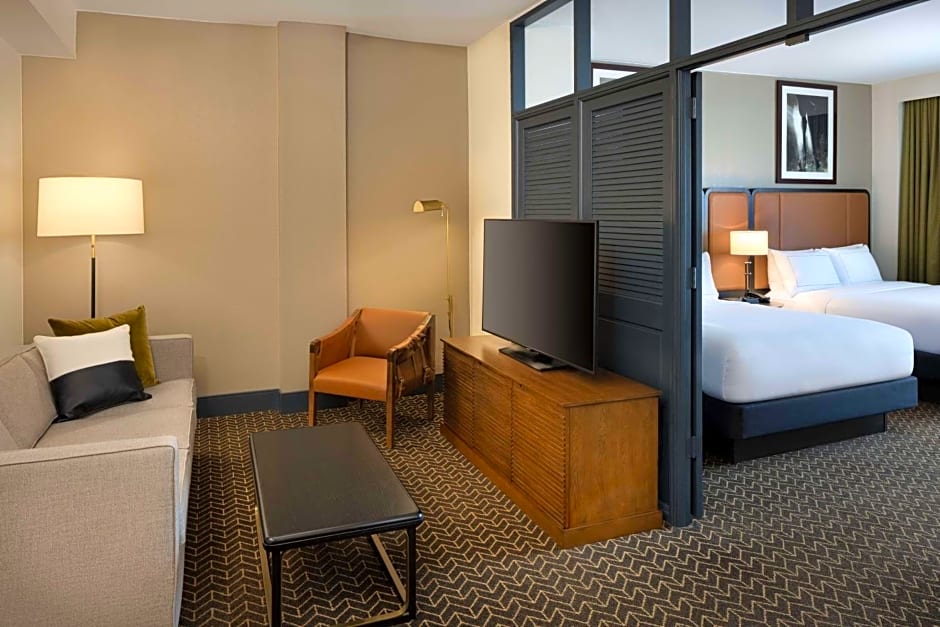 DoubleTree By Hilton Guest Suites Lexington