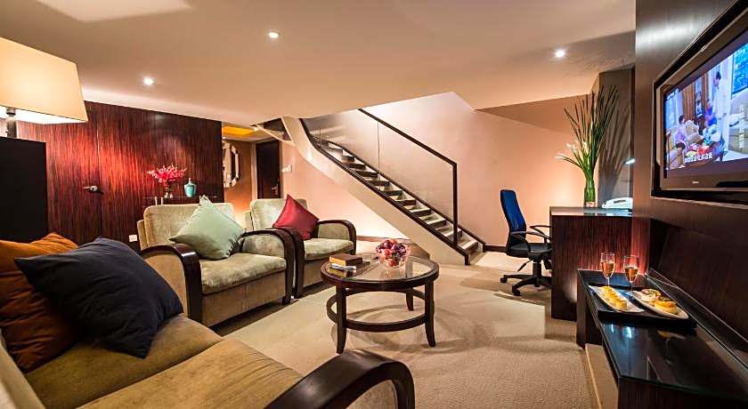 Sunshine Hotel
