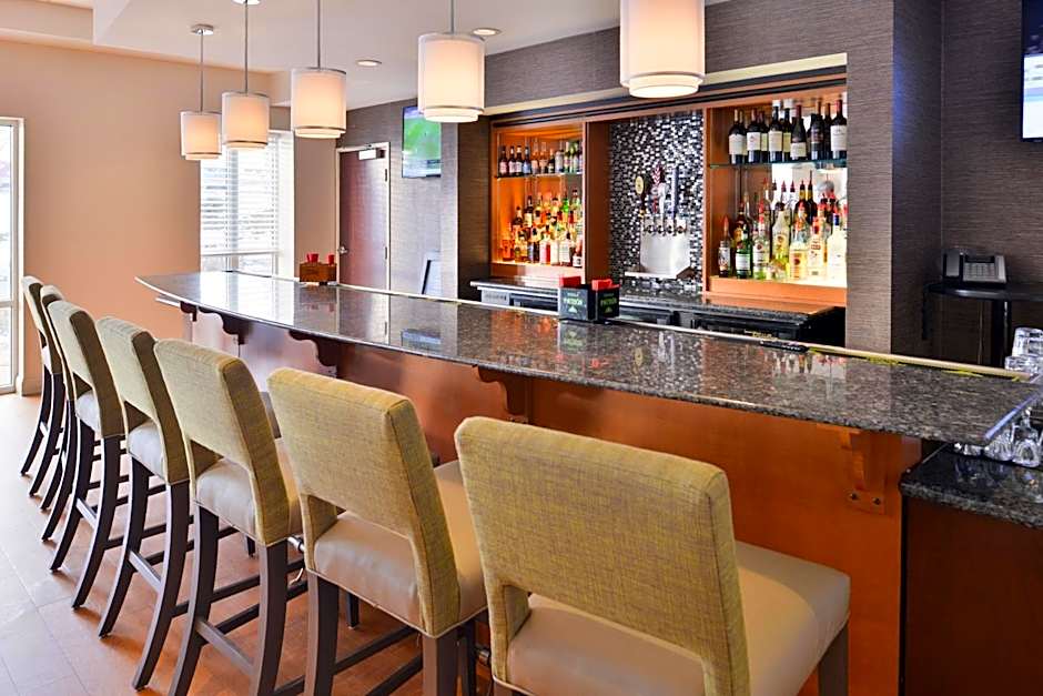 Holiday Inn Hotel & Suites Rochester - Marketplace By IHG