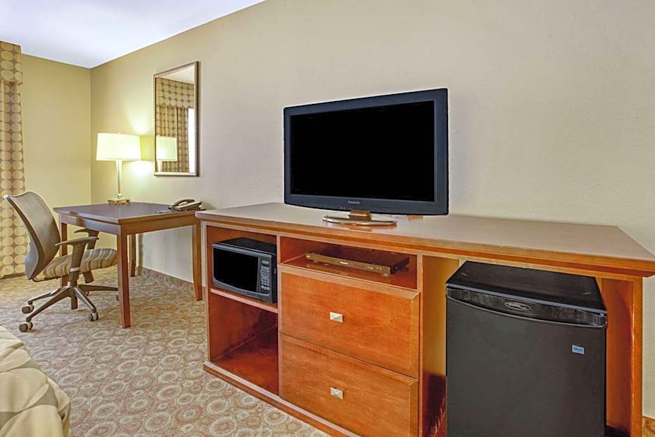 La Quinta Inn & Suites by Wyndham Dickinson