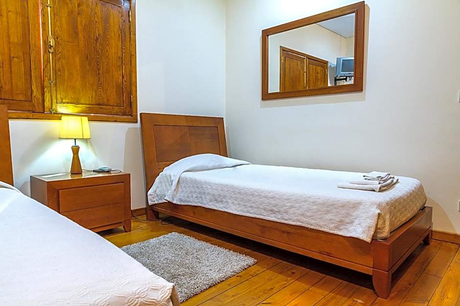 Photo 1 of 4 of 1 Double Bed or 2 Beds