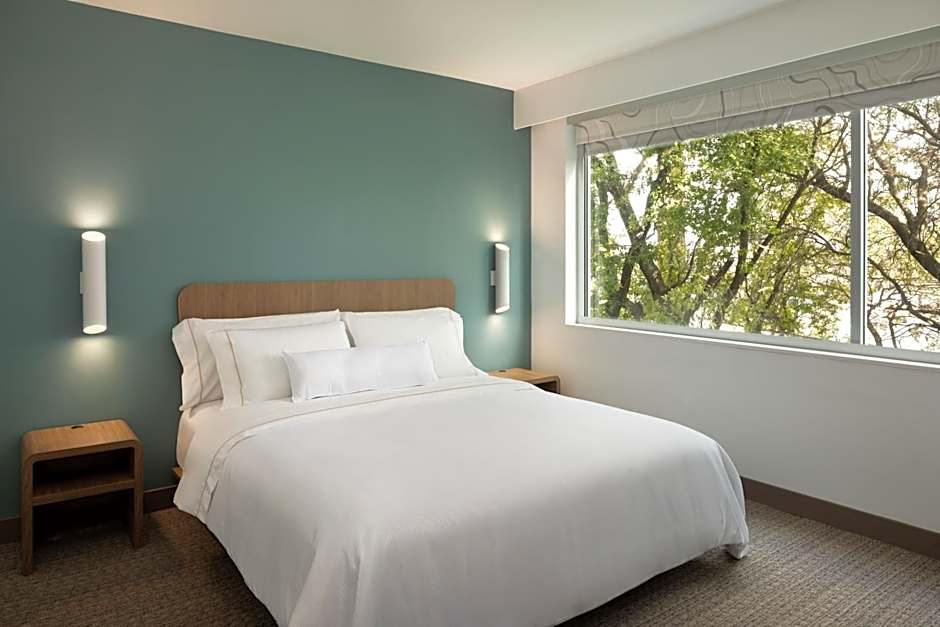 Element Austin at The Domain