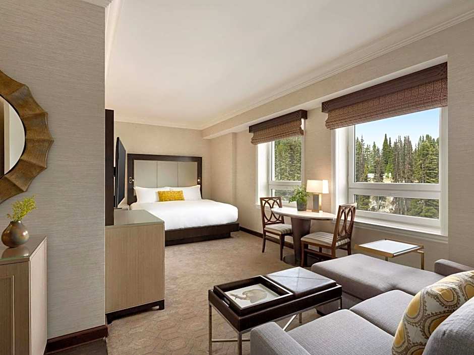 Fairmont Chateau Lake Louise