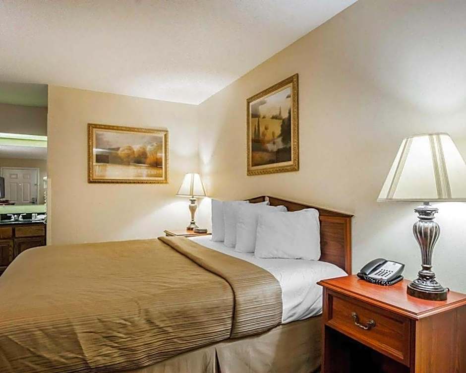 Quality Inn Arab