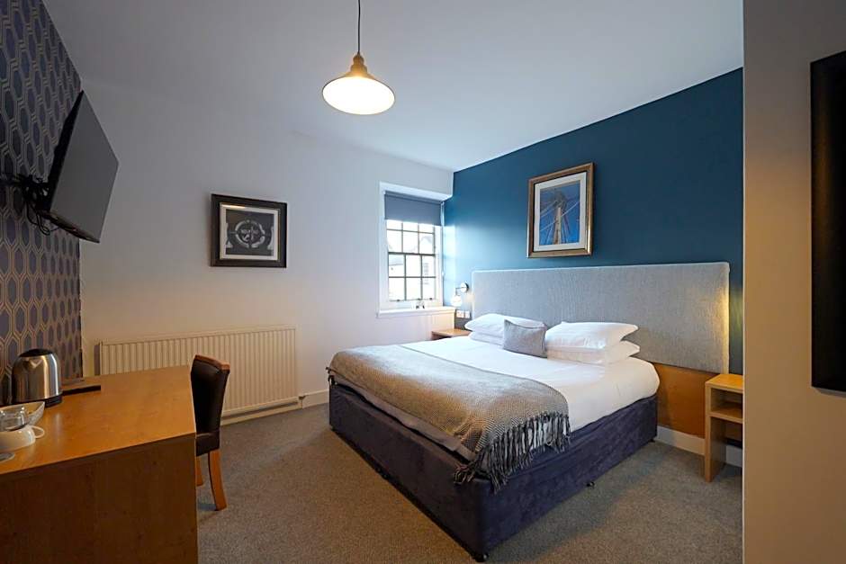 THE LORD NELSON HOTEL