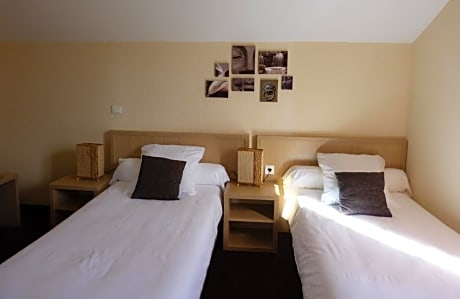 Comfort Twin Room