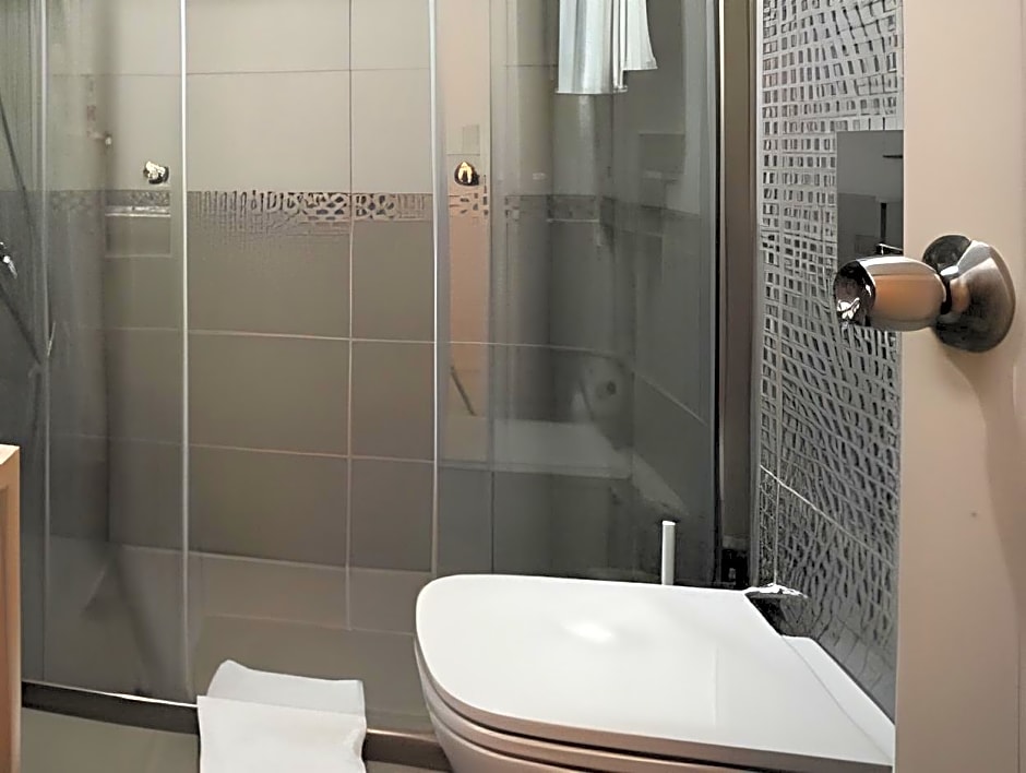 Home Stay Home Sisli