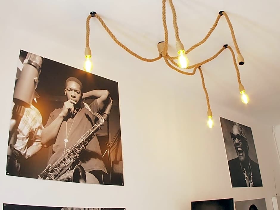 Chmielna 5 Rooms & Apartments