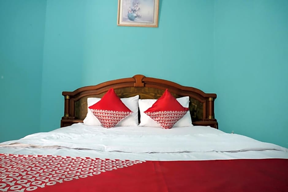 OYO 92831 Penginapan Raja