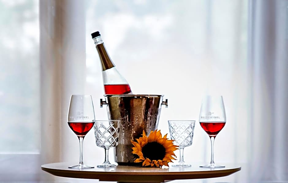 Malerwinkl Restaurant + Kunsthotel