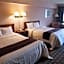 Travelodge by Wyndham Niagara Falls Lundys Lane