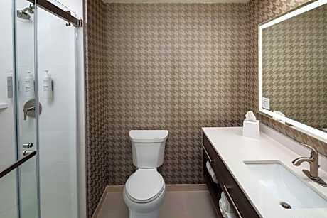 2 Queen Beds Studio Suite