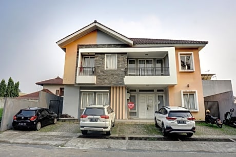 OYO 90494 Stariez Residence Karawaci