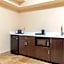 Hampton Inn & Suites Cleveland-Airport/Middleburg Heights