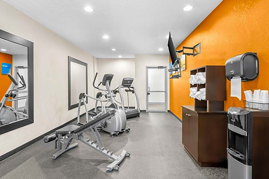 Comfort Inn & Suites Bellevue - Omaha Offutt AFB