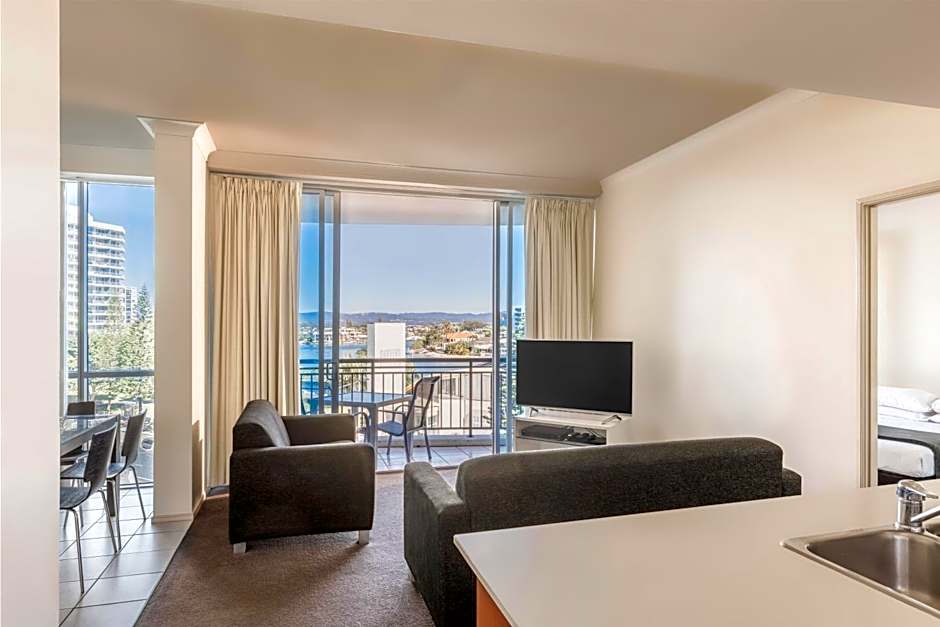 Mantra Towers of Chevron Surfers Paradise