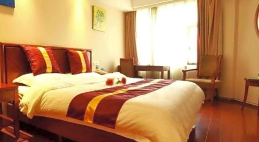 GreenTree Inn Zhenjiang Center Street No.1 Peoples Hospital Express Hotel