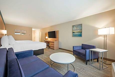 Large Queen Room with Two Queen Beds - Non-Smoking