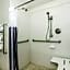 La Quinta Inn & Suites by Wyndham Melbourne