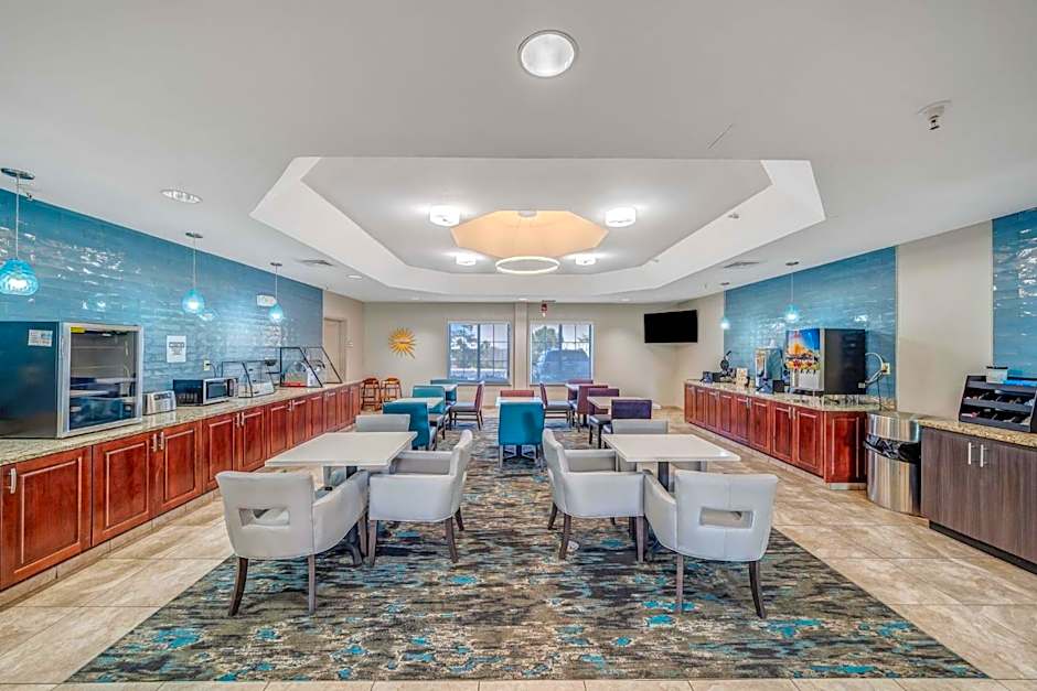 La Quinta Inn & Suites by Wyndham Panama City Beach