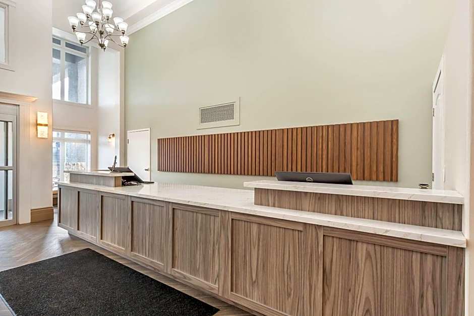 Velora Hinton, an Ascend Collection Hotel