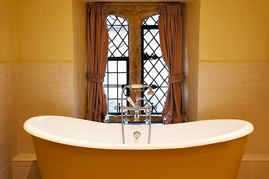 Bailiffscourt Hotel & Spa