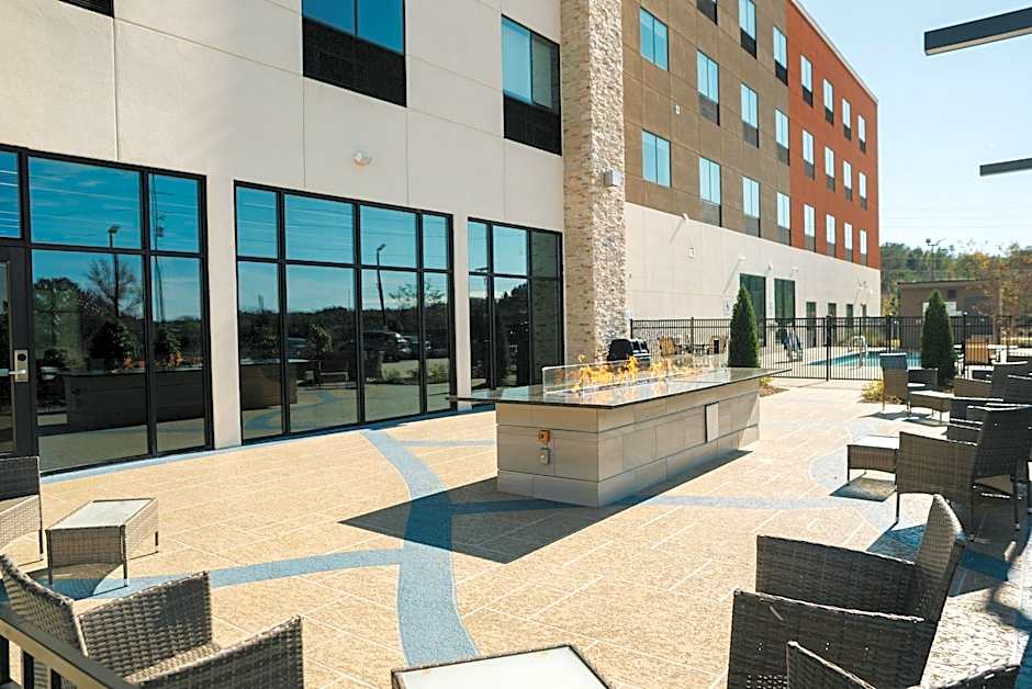 Holiday Inn Express And Suites Bessemer - Birmingham West By IHG