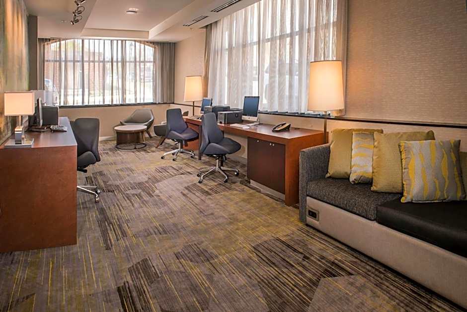 Courtyard by Marriott Fredericksburg Historic District