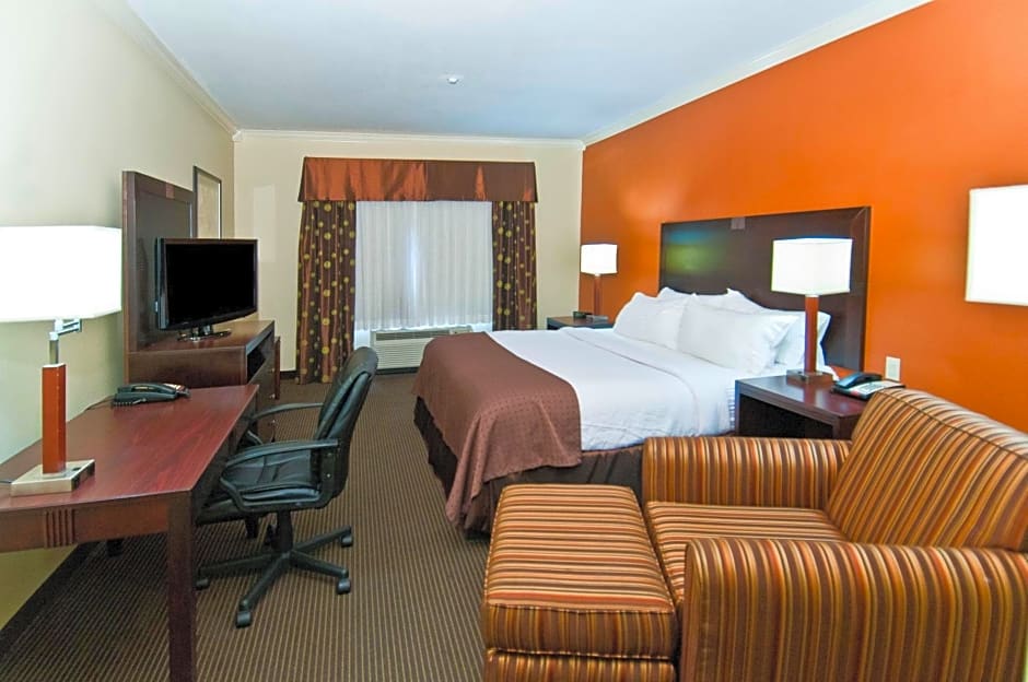 Holiday Inn Hotel & Suites Lake Charles South, an IHG Hotel