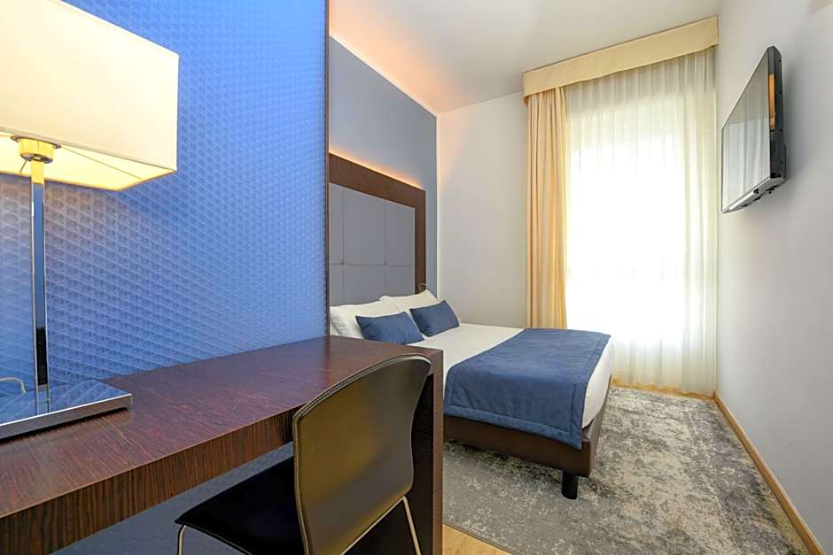 Hotel City